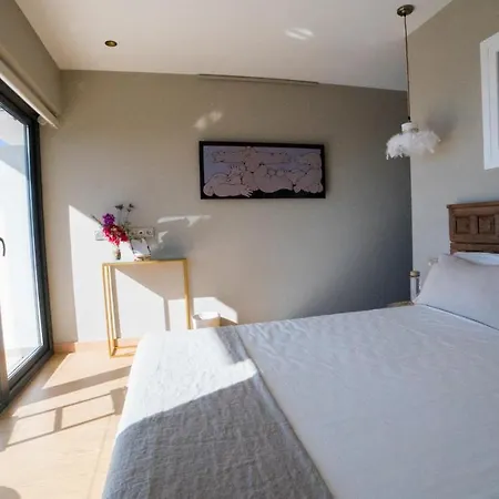 Casa Siempreviva - Recommended For Adults 3*
